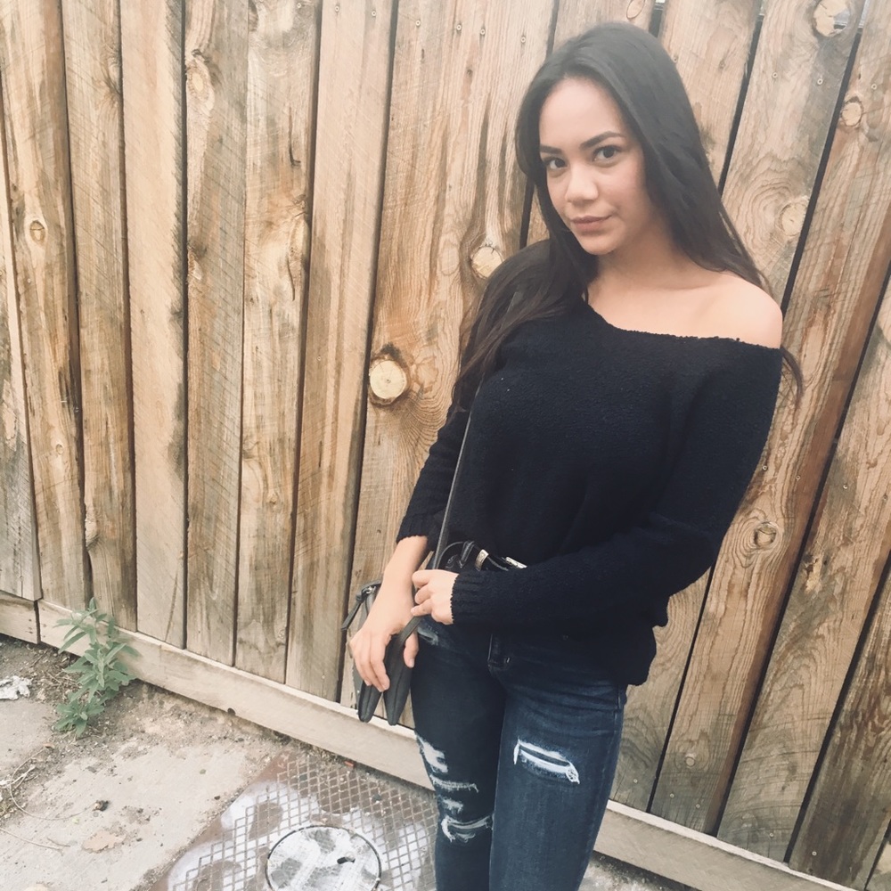 Oversized Off-The-Shoulder Sweater